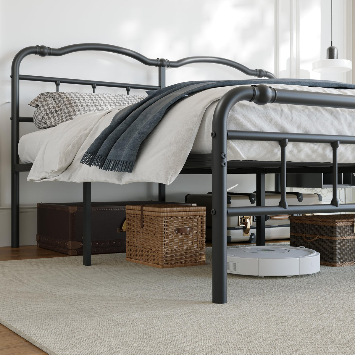 Queen Size 18 Inches Metal Bed Frame with Headboard V517085